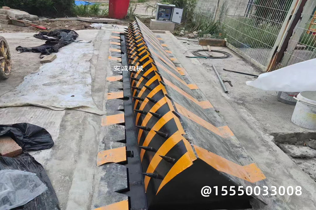 購物中心母嬰通道路障機(jī)(圖1)